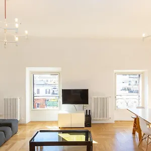 Giulio Cesare Penthouse In Rome